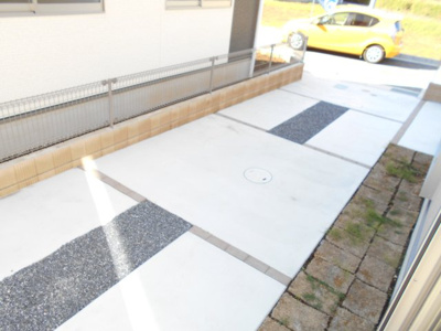 【駐車場】 | 岩槻区　南平野　全5棟　4号棟　らすと2棟　32坪 | 車をお持ちの方に嬉しい駐車場付きの物件です。らすと２棟。