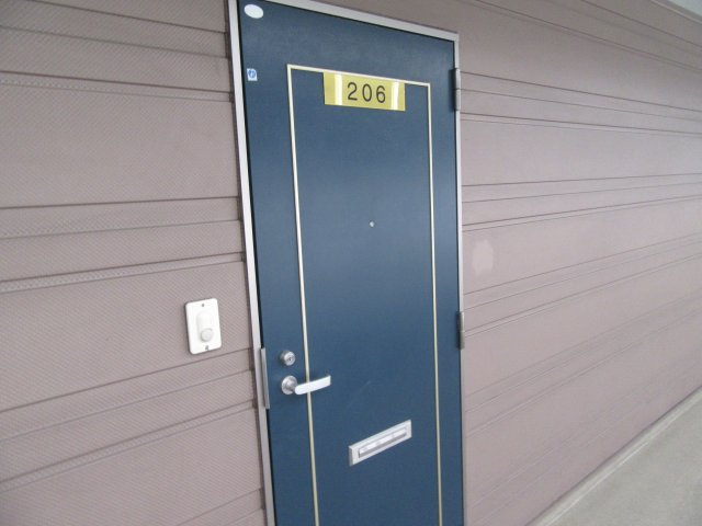 コーポラスSAKAIの玄関