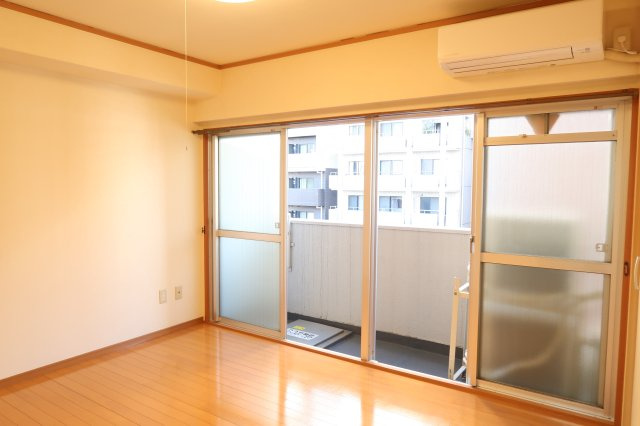 【洋室】 | 北村ハイツ