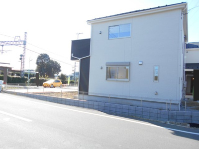 【外観】 | 見沼区　宮ヶ谷塔　全2棟　2号棟　62坪　角地 | 外観は落ち着いています。2390から2290万円に価格変更。