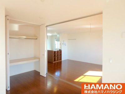 【洋室】 | ガーデンハイツ | 広々とした洋室です