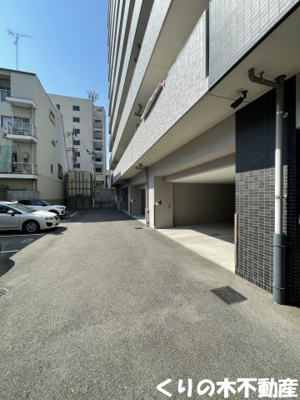 【駐車場】 | アルファライフ今治銀座 | カースペースがあります
