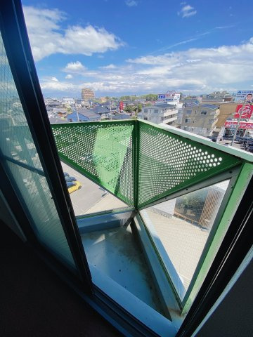 リバーサイドJ1のバルコニー