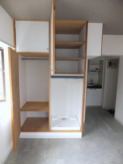 【収納】 | パークアベニュー府中 | 収納がたっぷりあり、荷物の多い方でも安心です。