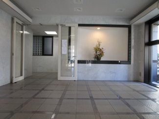 【エントランス】