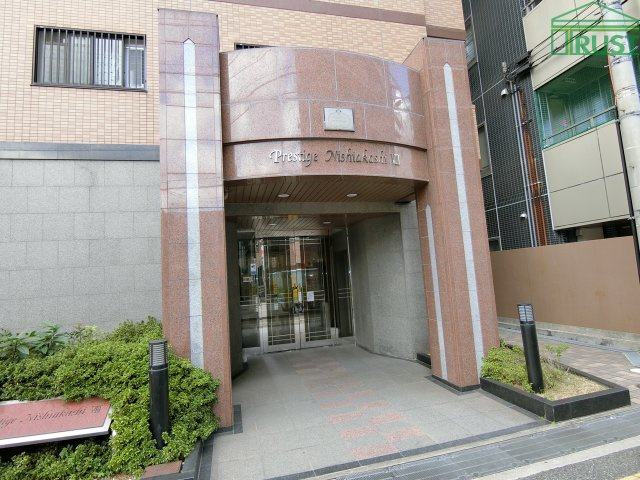 プレステージ西明石Ⅷ　のエントランス