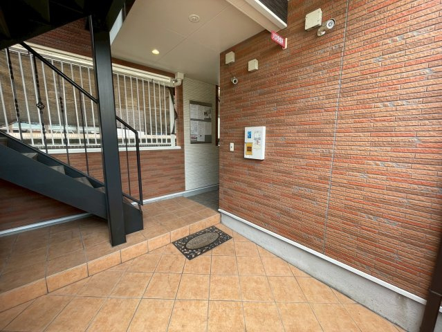 グランオリオン柏田東町のロビー