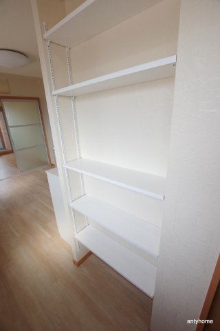 ジューム南森　仲介手数料無料の収納