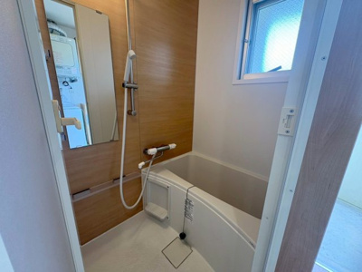 【浴室】 | ＲｏｓｓｏＥｓｔａｔｅ（ロッソエスターテ） | ※退去前の為、別部屋の写真を掲載しております