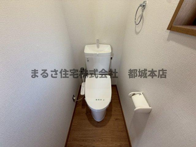 メゾンETO5のトイレ