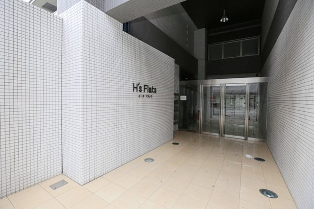 【エントランス】 | Ｈ’ｓ　ｆｌａｔｓ　イータフラッツ