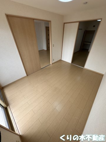 【寝室】 | ＢＡＩＥＮ　B棟 | 落ち着いた色調の寝室です