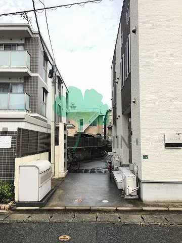 コーポバンラック吉塚のエントランス