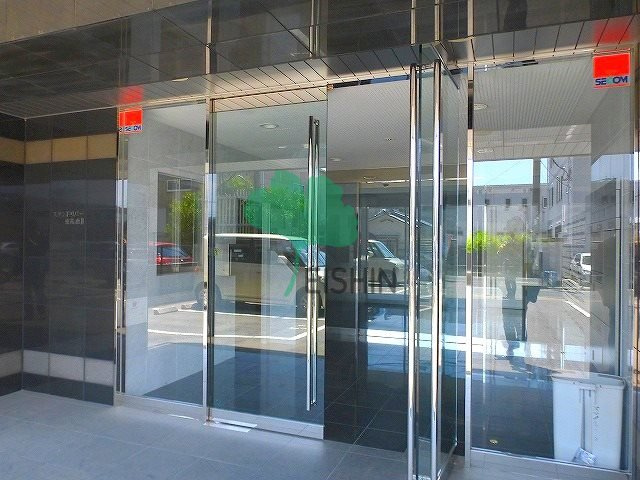 スタンドリバー東比恵2のエントランス