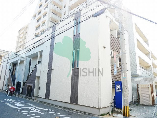 ホワイトアローの外観