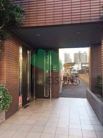 センターコート博多駅南のエントランス