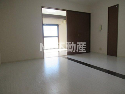 【子供部屋】 | ブランチ613（鴻池新田賃貸） | 明るい室内です