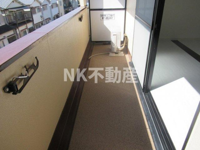 【バルコニー】 | ブランチ613（鴻池新田賃貸） | バルコニーからの眺めを楽しみながら食事をしませんか