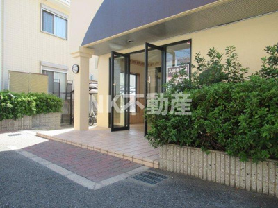 【エントランス】 | ブランチ613（鴻池新田賃貸） | 毎日通るエントランスはこのようになっています