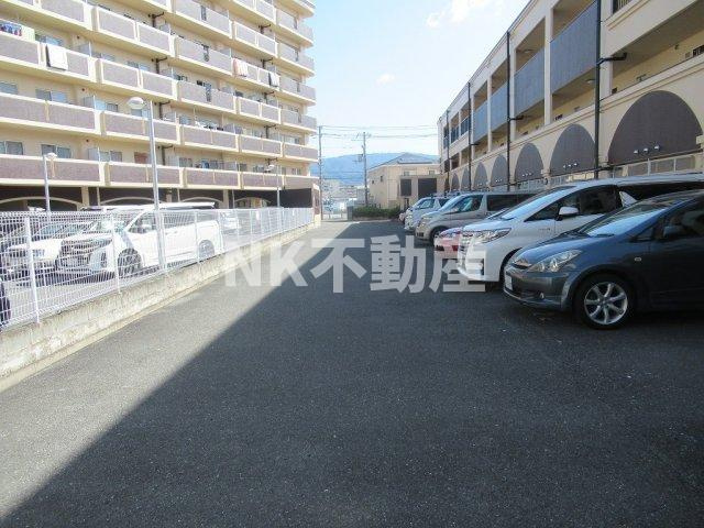 【駐車場】 | ブランチ613（鴻池新田賃貸） | 駐車場完備です