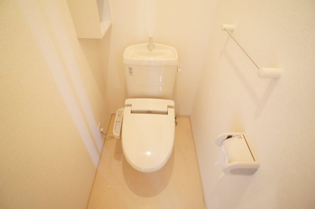 【トイレ】 | プラビダ | 清潔感のあるトイレです