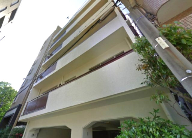 新神戸マンションの外観