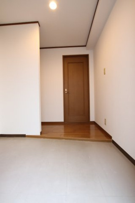 【玄関】 | プレアール初芝