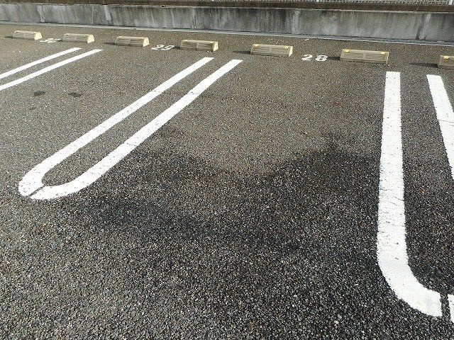 セイバリーⅢの駐車場