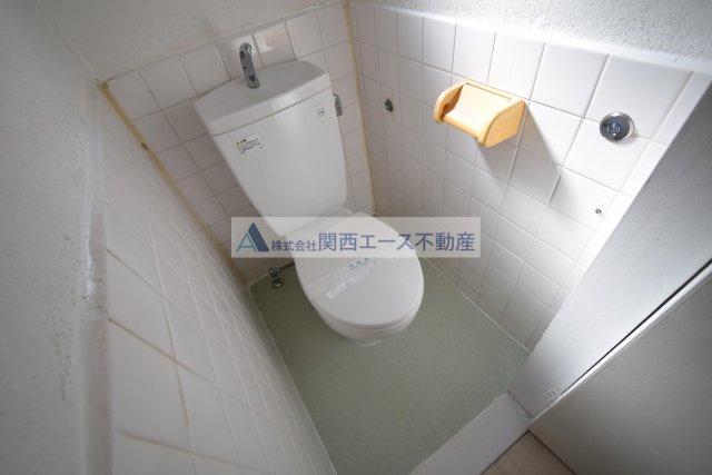 【トイレ】 | 日下町５丁目貸家