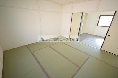  | 日下町５丁目貸家