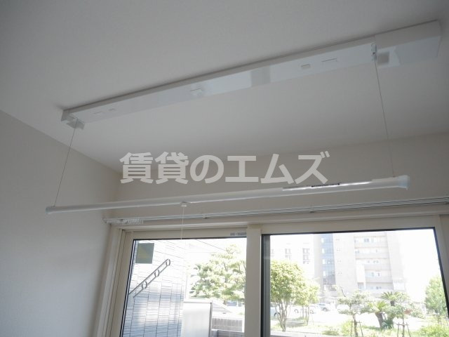 【設備】 | エウロス大楠 | エウロス大楠の室内物干し