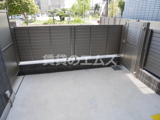【バルコニー】 | エウロス大楠 | エウロス大楠のテラス
