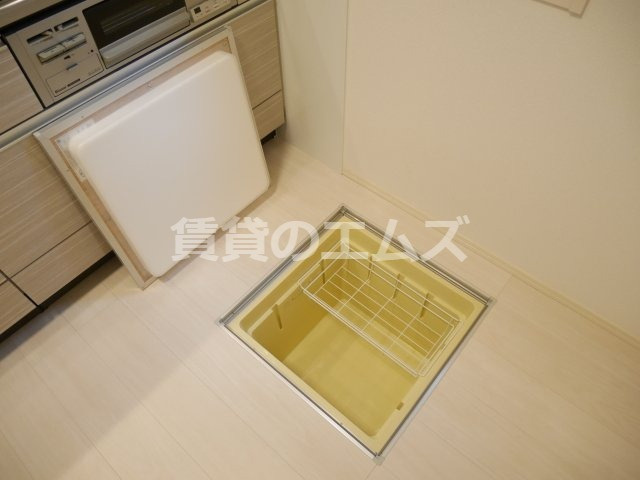 【収納】 | エウロス大楠 | エウロス大楠の床下収納