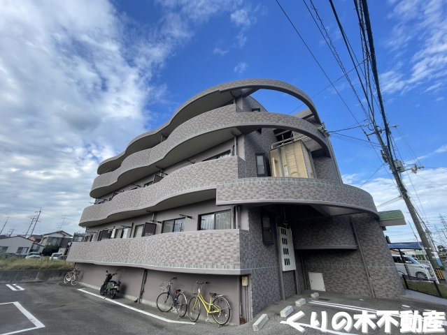 【外観】 | グランディール小泉 | 物件の外観です