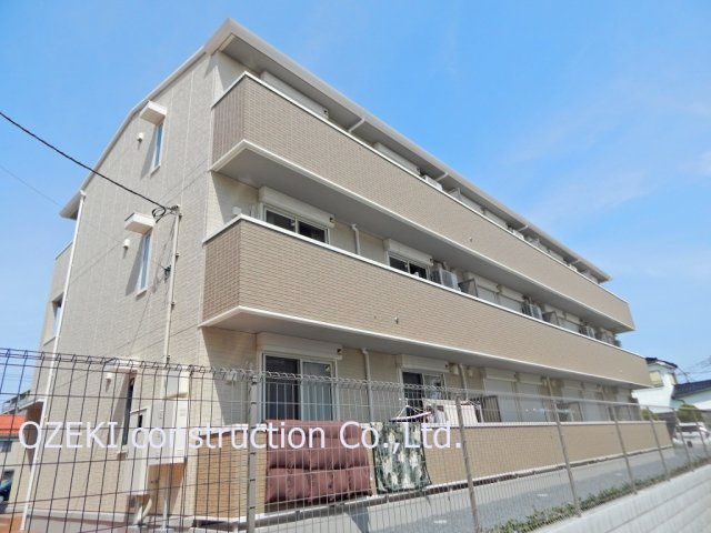 アルバ・グラート Bの外観