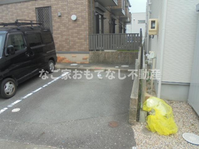 【駐車場】 | クレール　メゾン