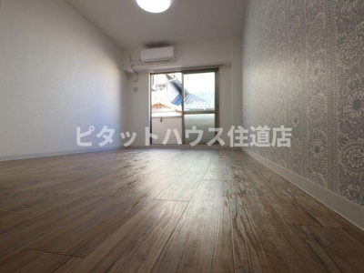 【寝室】 | LUCE