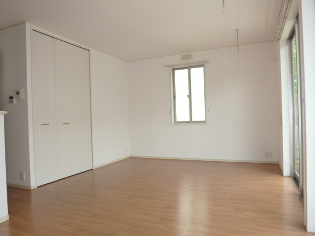 カビラＡの居間・リビング