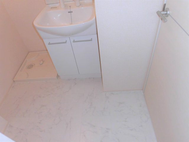 Sunset Gardenの洗面所