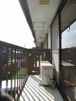 【バルコニー】 | レジデンス吉原 | お洗濯物がたくさん干せます♪