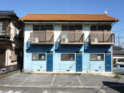 【外観】 | レジデンス吉原 | 青を基調とした爽やかな建物です♪