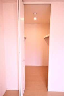 【収納】 | インペリアルタナベ | ★ウォークインクローゼット★