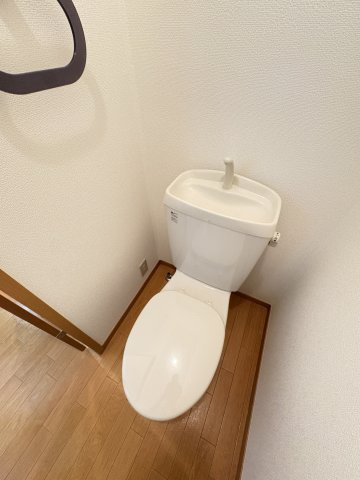 ウエストコート昭島のトイレ