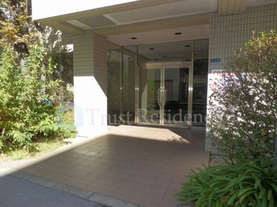【エントランス】 | ラヴィーナ門前仲町