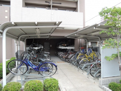 【その他共用部分】 | ベルドミール末広五番館 | ☆屋根付き駐輪場☆