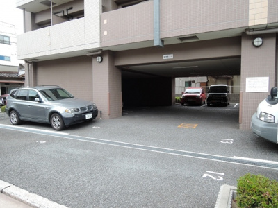 【駐車場】 | ベルドミール末広五番館