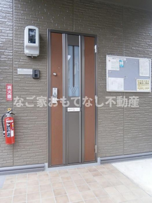 【エントランス】 | サン フローラ C棟