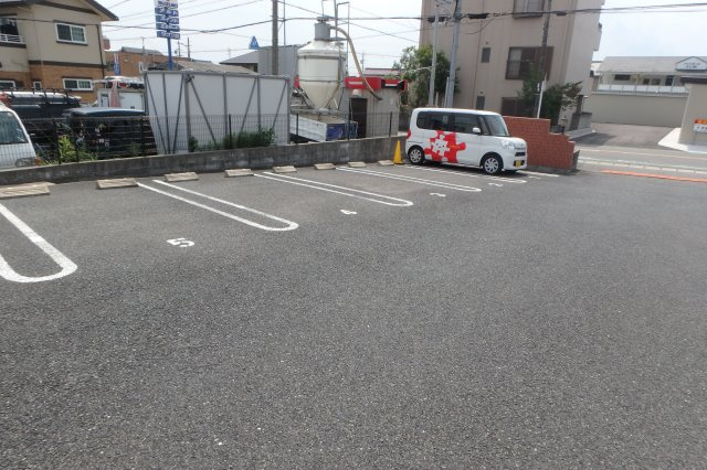 プライベート・フォレストの駐車場