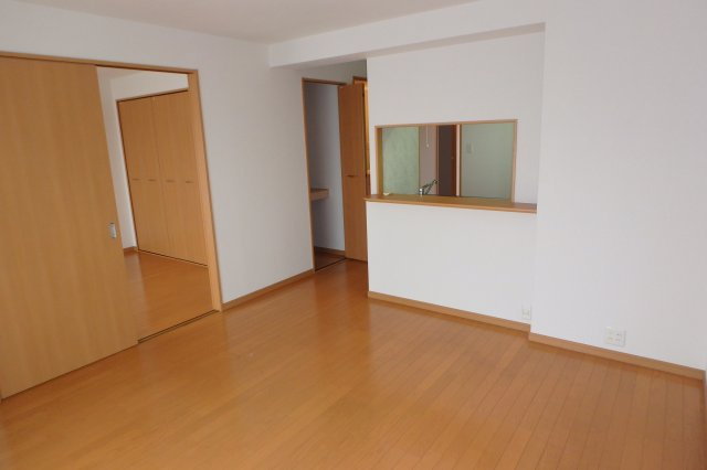 プライベート・フォレストの居間・リビング