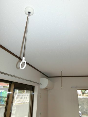 サンライズ平成Bの設備|サンライズ平成B　室内物干し
